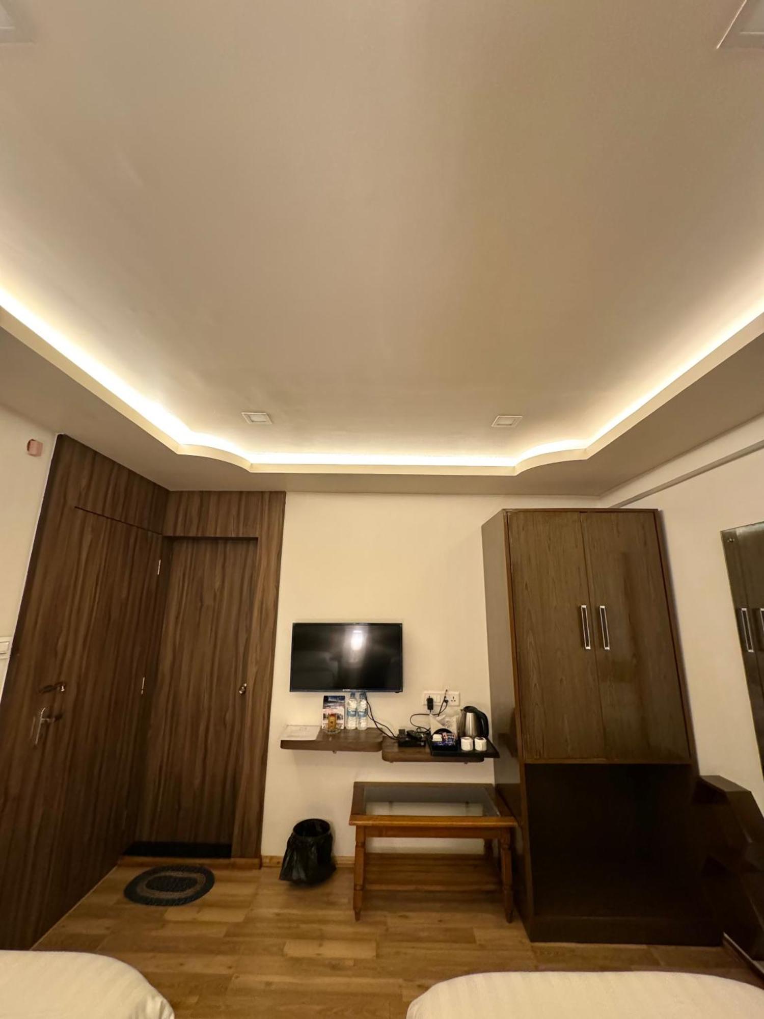 Fratelli Guest House Shillong Exterior photo