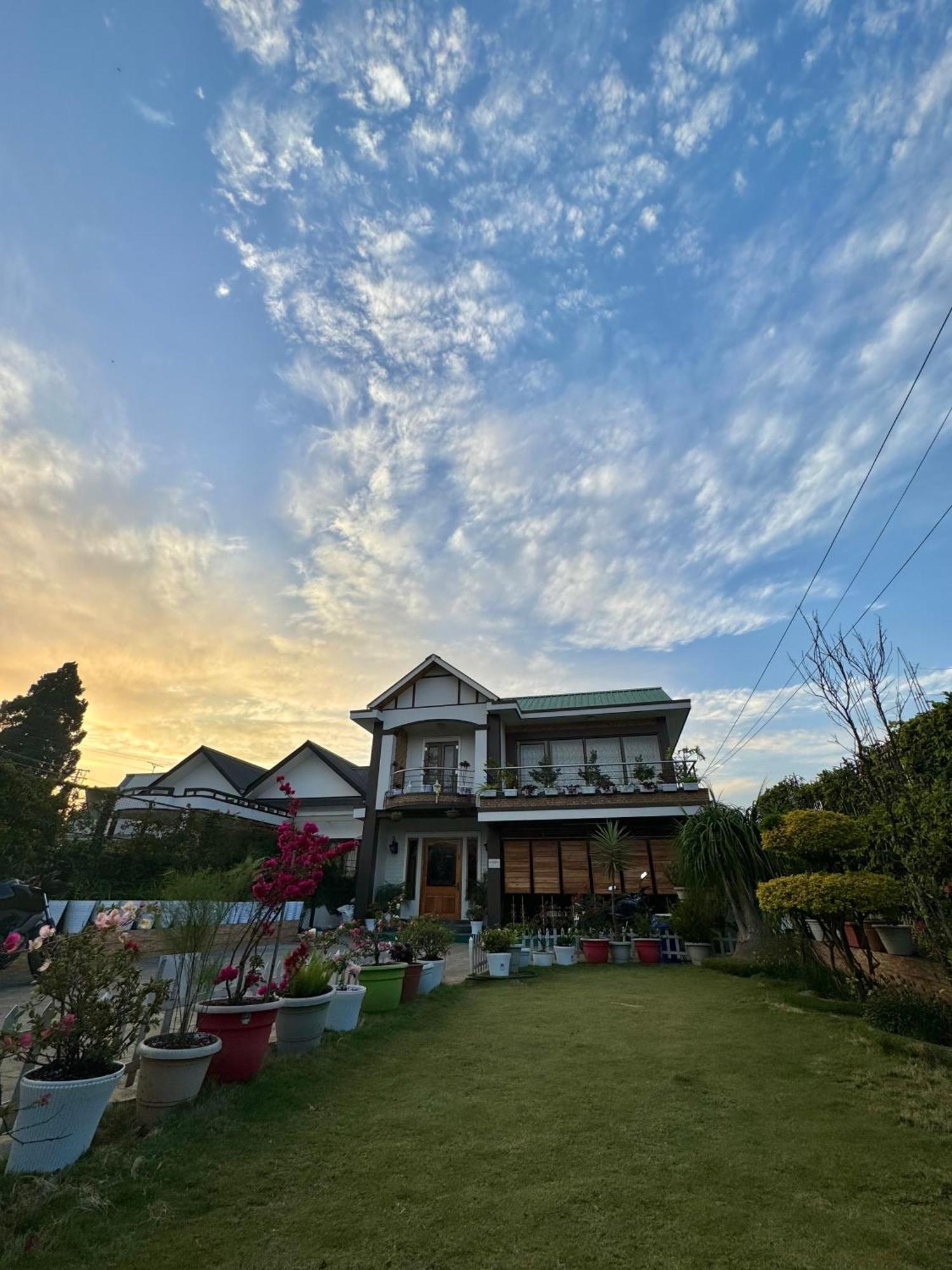 Fratelli Guest House Shillong Exterior photo